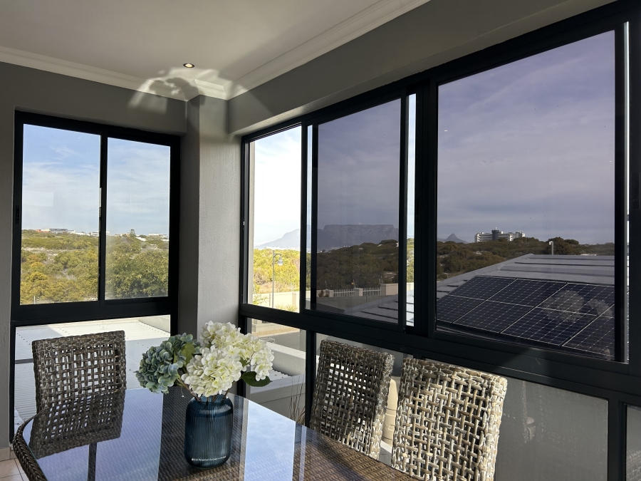 To Let 2 Bedroom Property for Rent in Big Bay Western Cape